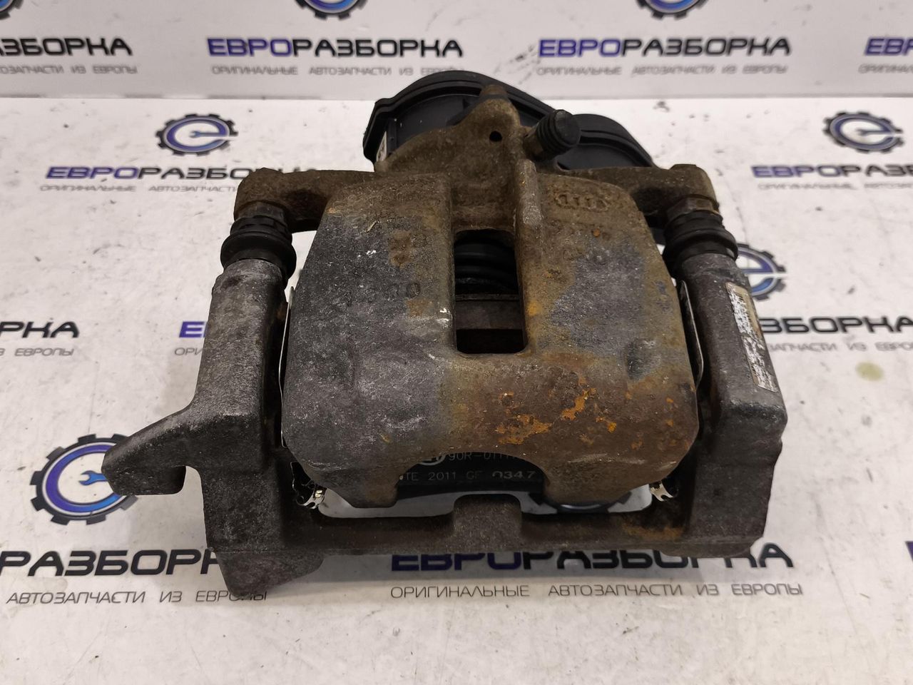 суппорт задний левый Audi A4 B8/8K [рестайлинг] 2011, 8K0615403B
