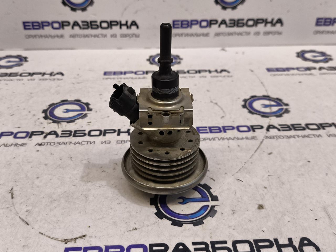 Форсунка Adblue Maserati Levante 1 поколение M161 2020, 3.0 л., дизель, АКПП, передний привод, 675000654, 0280158712, 675000563, 04440210461 - фото №1
