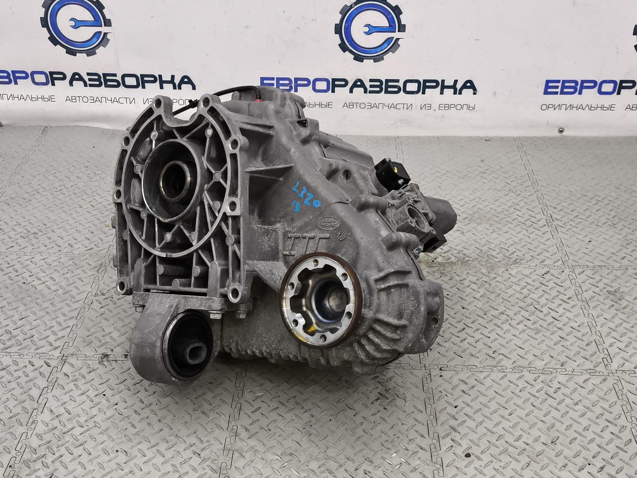 раздаточная коробка Land Rover Range Rover Sport 1 поколение [рестайлинг] L320 2013, 3.0 л., 306DT, дизель, АКПП, полный привод, правый руль, CPLA7K780AB, CPLA7K780AC, LR049160, LR045477