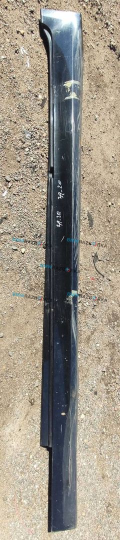 накладка на порог BMW 5 серия F07/F10/F11 F10 2011, 2.0 л., дизель, АКПП, седан, правый руль, 8049005