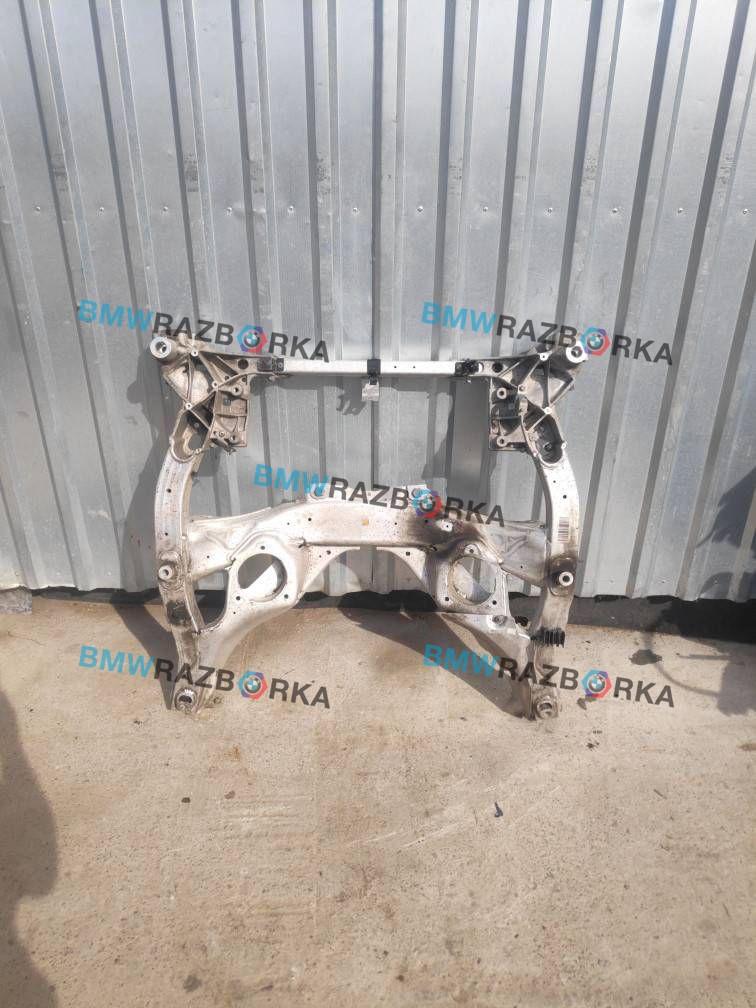 балка подвески передняя (подрамник) BMW 5 серия F07/F10/F11 2012, 3.0 л., N55 B30 A, бензин, АКПП, седан, 6796692