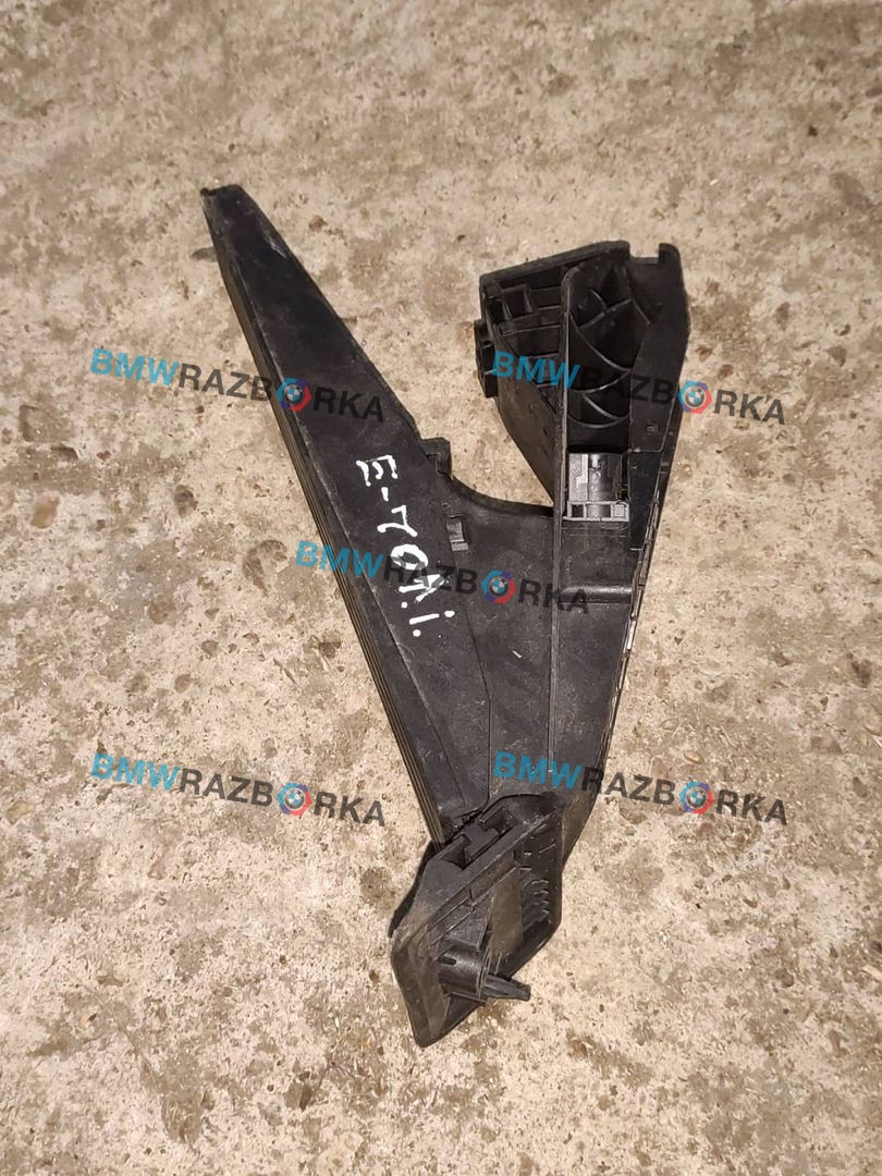 педаль BMW X5 E70 [рестайлинг] 2012, 3.0 л., N55 B30 A, бензин, АКПП, внедорожник 5 дв., 6858574