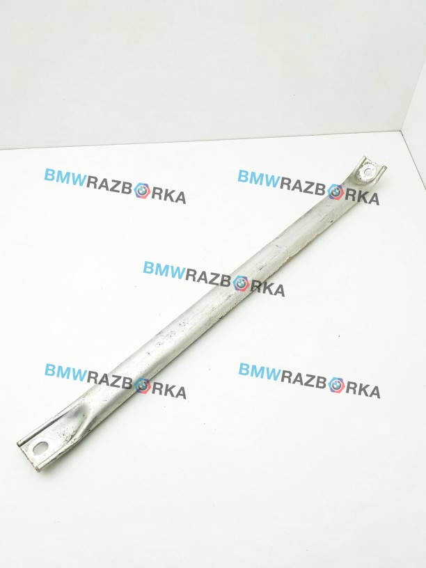 распорка стоек BMW X5 E70 2008, 3.0 л., M57 D30 (306D3), дизель, АКПП, внедорожник 5 дв., 51617184939