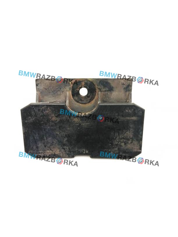 Крепление бампера заднего BMW X5 E53 2001, 3.0 л., M57 D30 (306D1), дизель, внедорожник 5 дв., 51128402329