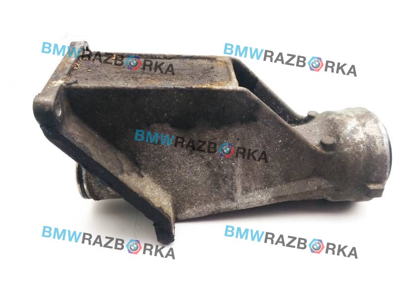 кронштейн полуоси BMW X5 E70 2008, 3.0 л., M57 D30 (306D3), дизель, АКПП, внедорожник 5 дв., 7552540