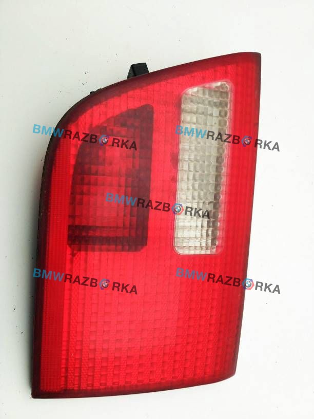 фонарь крышки багажника правый BMW X5 E53 2001, 3.0 л., M57 D30 (306D1), дизель, внедорожник 5 дв., 8409012