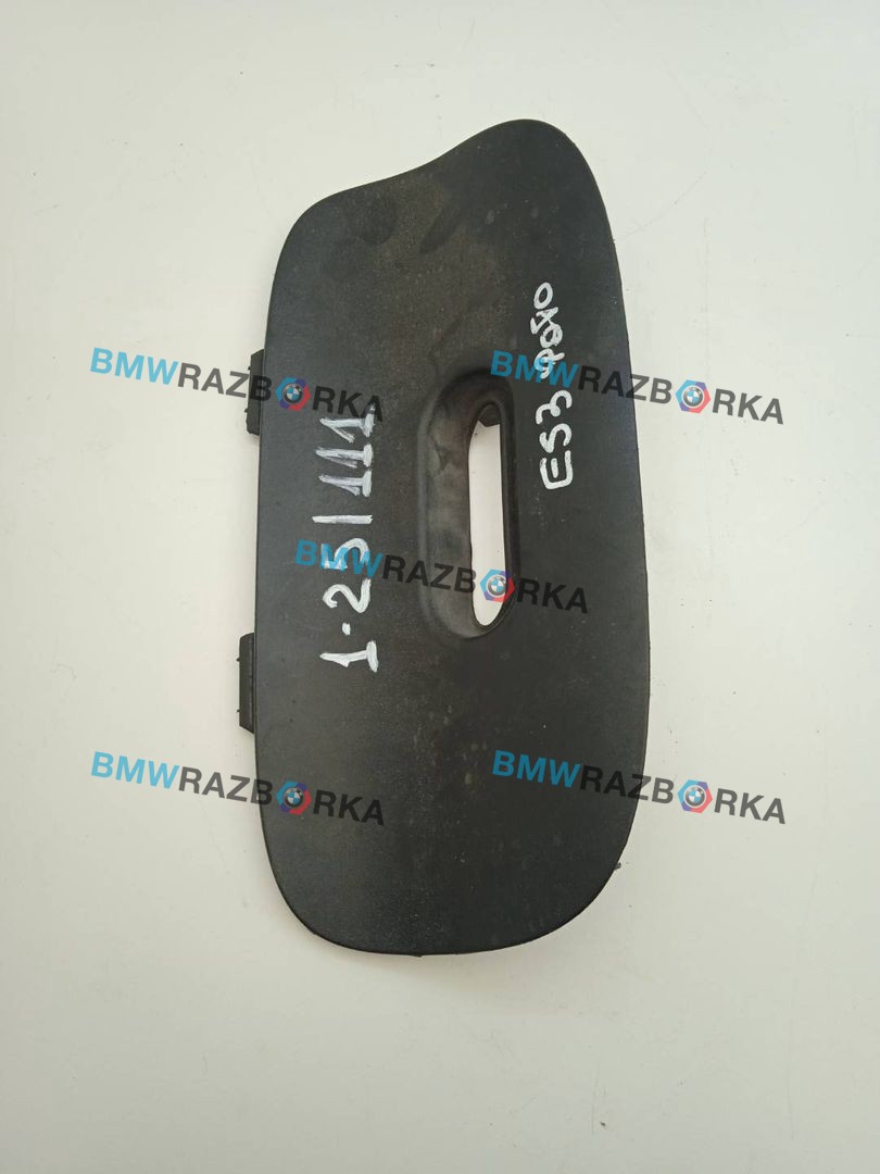 заглушка заднего бампера под крюк BMW X5 E53 2000, 3.0 л., M54 B30 (306S3), бензин, внедорожник 5 дв., 51128402327