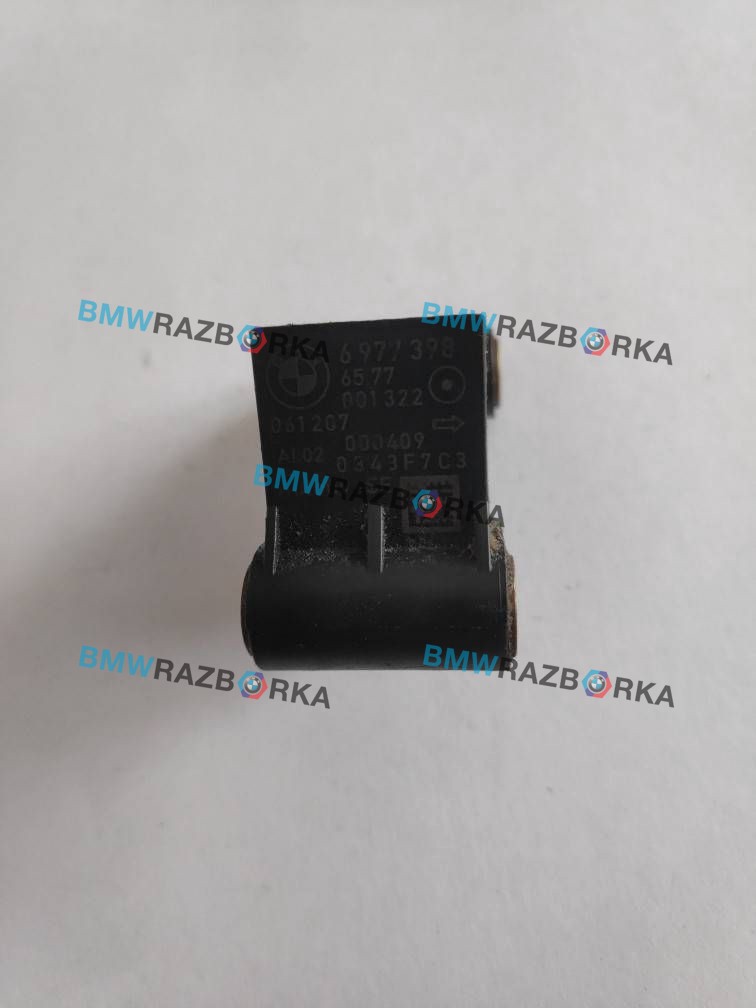 датчик удара BMW 5 серия E60/E61 2006, 2.0 л., M47 D20 (204D4), дизель, седан, 6977398