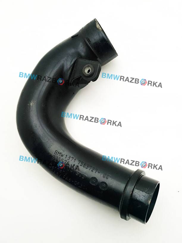 патрубок турбины BMW 5 серия F07/F10/F11 2009, 3.0 л., N55 B30 A, бензин, хетчбэк 5 дв., 13717583727