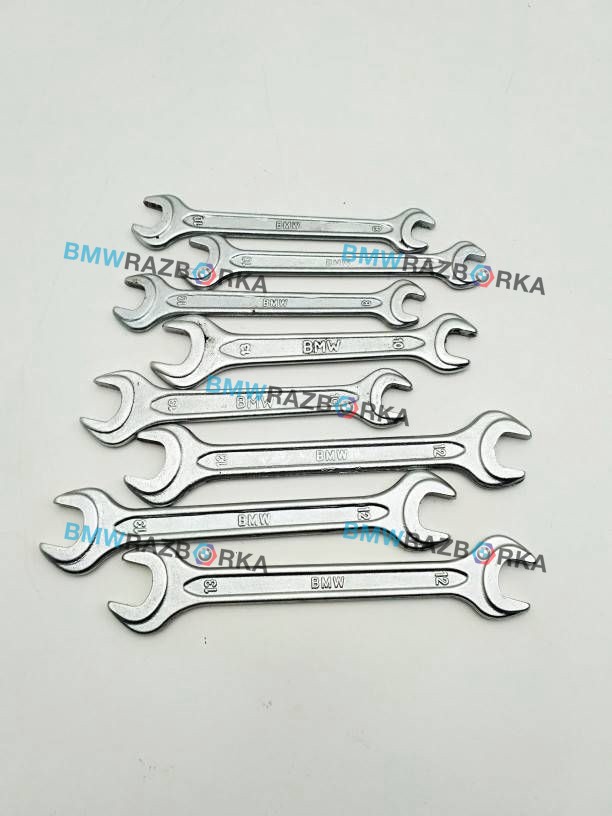 ящик под инструменты BMW 7 серия F01/F02 2008, 3.0 л., N57 D30 A, дизель, АКПП, седан
