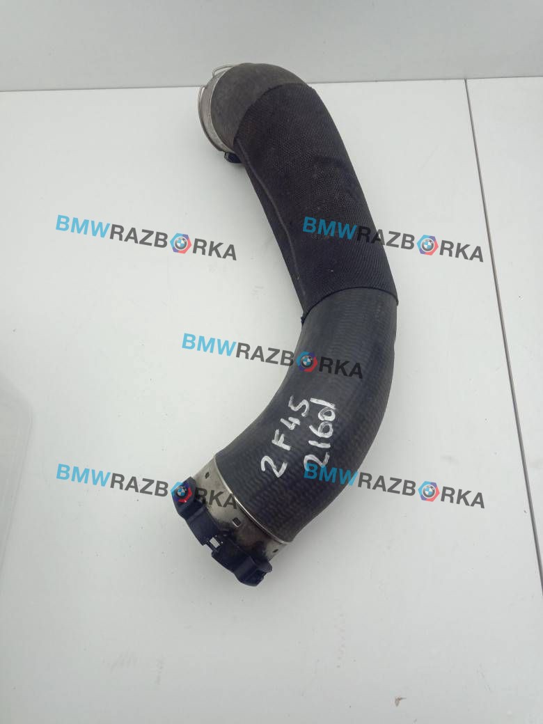 патрубок интеркулера BMW 2 серия Active Tourer F45 2015, 1.5 л., B37 C15 A, дизель, МКПП, универсал, передний привод, 8511338