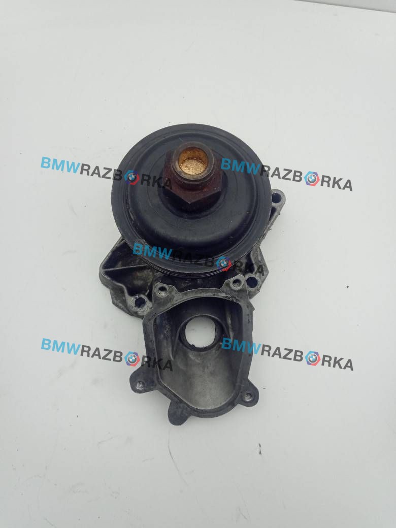 помпа BMW X5 E53 2002, 3.0 л., M57 D30 (306D1), дизель, внедорожник 5 дв.