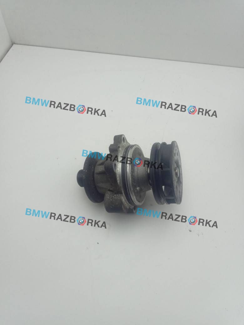 помпа BMW 5 серия E60/E61 2005, 3.0 л., M54 B30 (306S3), бензин, седан