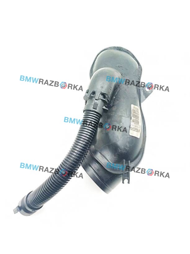 патрубок турбины BMW 7 серия F01/F02 F01 2010, 4.0 л., D, дизель, АКПП, 475, седан, задний привод, 13717805482