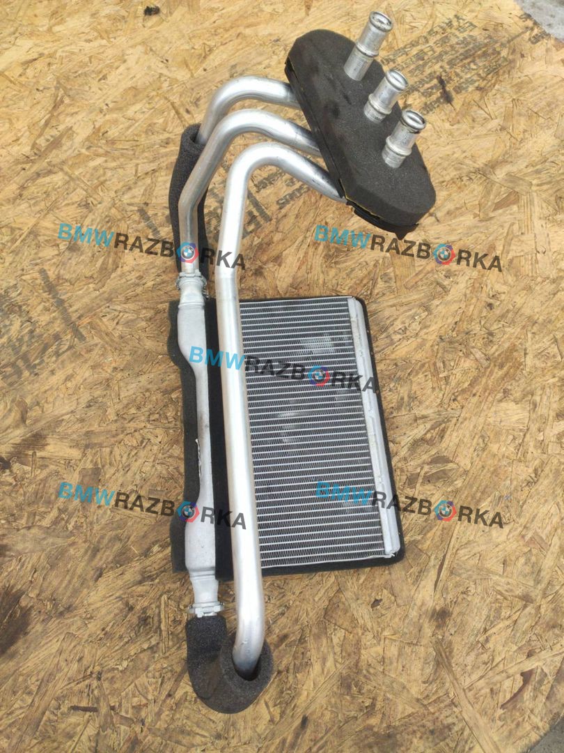 радиатор отопителя (печки) BMW 7 серия F01/F02 F01 2010, 4.0 л., D, дизель, АКПП, 475, седан, задний привод