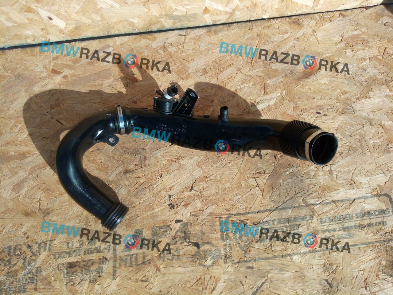 патрубок турбины BMW 5 серия F07/F10/F11 2012, 3.0 л., бензин, АКПП, седан, 13717583727, 235576, 1040193S05, 13717583726, 1040404