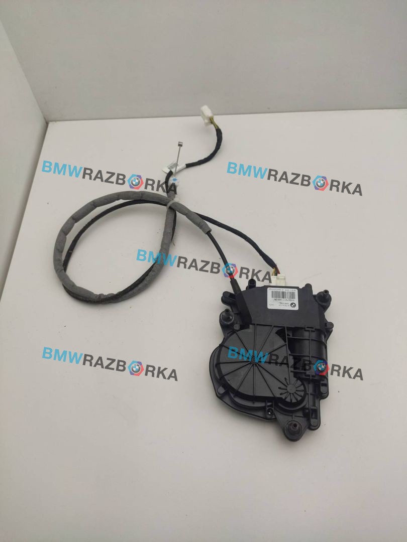 активатор замка багажника BMW 5 серия F07/F10/F11 2011, 4.4 л., i, N63 B44 B, бензин, АКПП, 475, хетчбэк 5 дв., задний привод, 51247211168