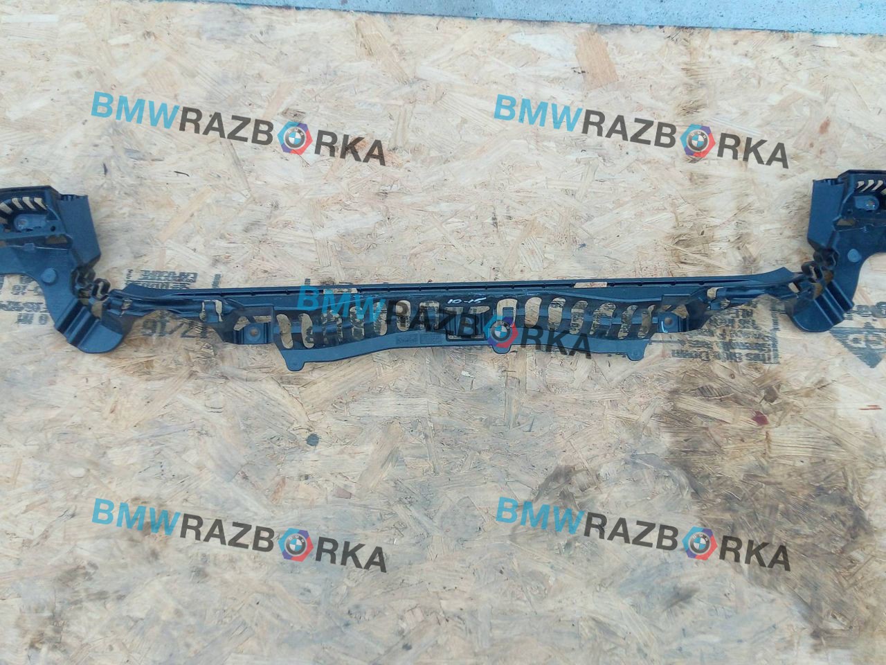 Крепление бампера заднего BMW 3 серия F30/F31/F34 [рестайлинг] F31 2015, 2.0 л., N47 D20 C, дизель, АКПП, белый, универсал, задний привод, правый руль, 158577, 7260462