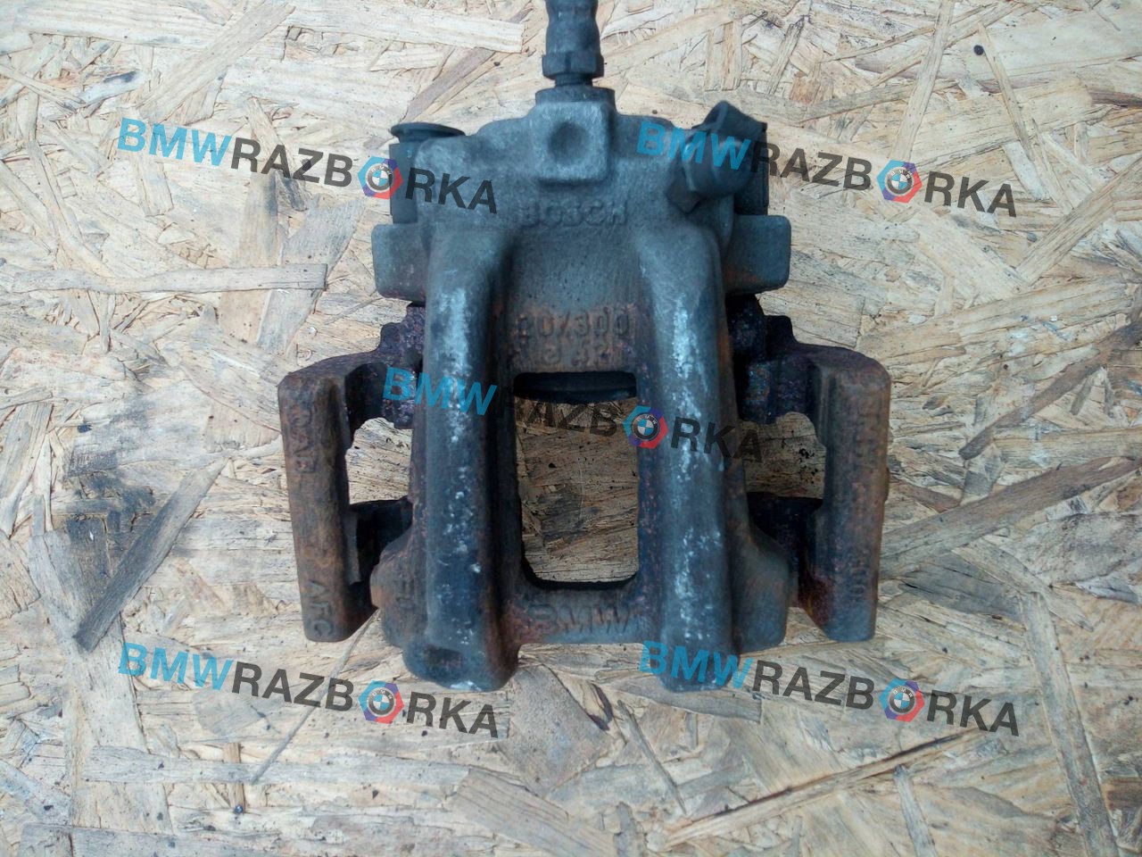 суппорт задний левый BMW 3 серия F30/F31/F34 F30 2014, 2.0 л., N20 B20 B, бензин, АКПП, седан