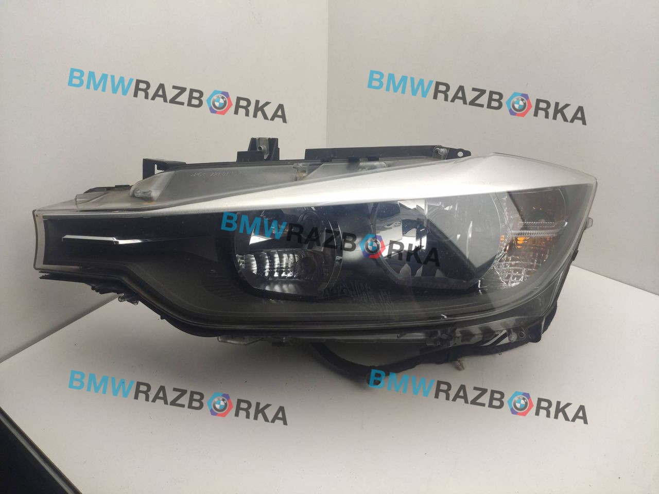 фара левая BMW 3 серия F30/F31/F34 [рестайлинг] F31 2015, 2.0 л., N47 D20 C, дизель, АКПП, белый, универсал, задний привод, правый руль, 7259539