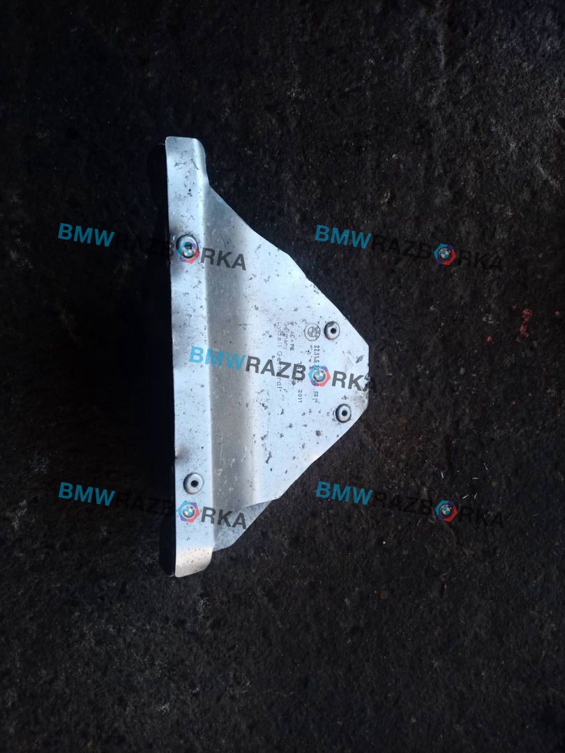 кронштейн двигателя BMW 5 серия F07/F10/F11 2011, 3.0 л., N57 D30 A, дизель, АКПП, седан, 22116777628