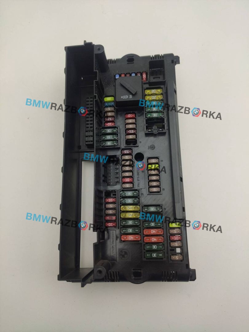 распределитель тока BMW 7 серия F01/F02 F01 2010, 4.0 л., D, дизель, АКПП, 475, седан, задний привод, 61149210861