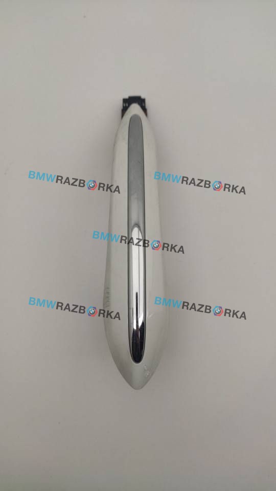 ручка наружная задняя правая BMW 5 серия F07/F10/F11 2010, 4.4 л., i, N63 B44 A, бензин, АКПП, белый, хетчбэк 5 дв., задний привод, 7237214