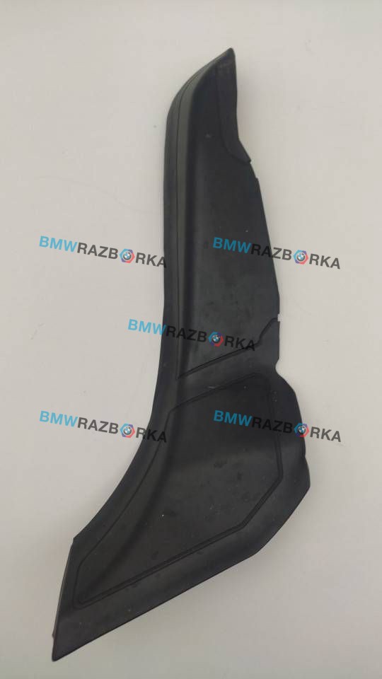 пластик BMW 5 серия G30/G31 2017, 63217382960