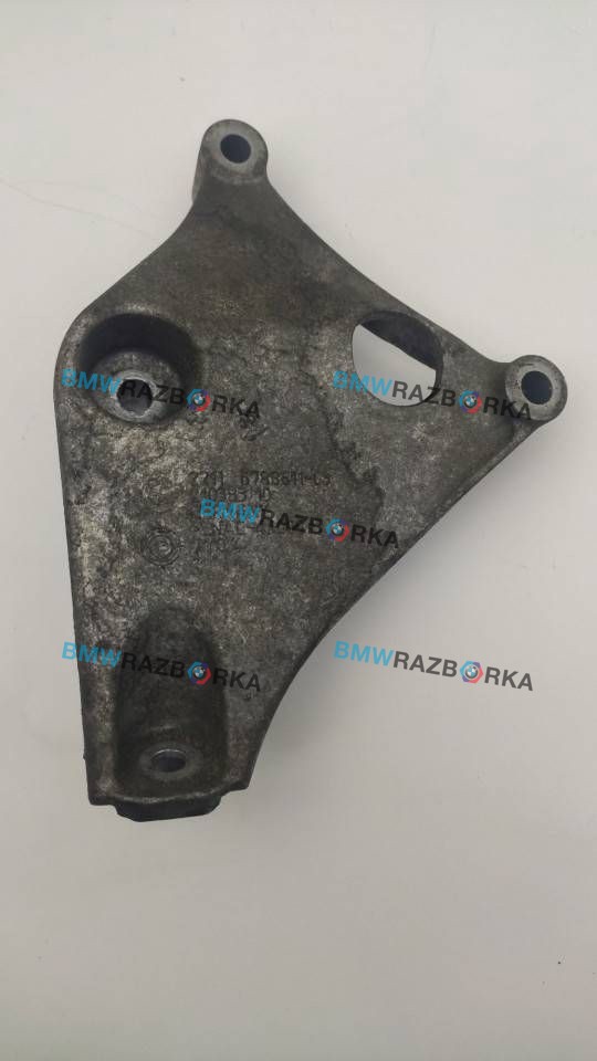 кронштейн двигателя BMW 3 серия F30/F31/F34 [рестайлинг] F31 2015, 2.0 л., N47 D20 C, дизель, АКПП, белый, универсал, задний привод, правый руль, 22116788611