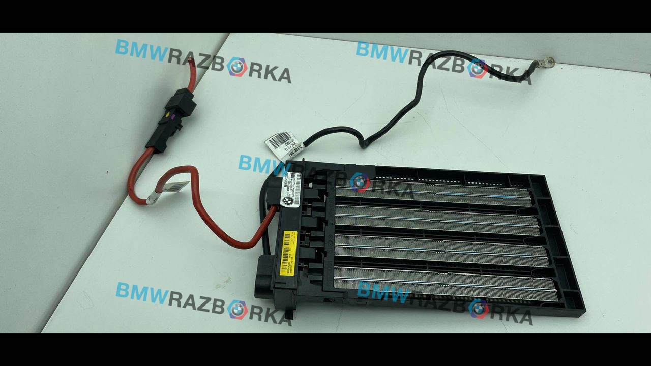 радиатор отопителя (печки) BMW 5 серия F07/F10/F11 2012, 3.0 л., D, дизель, АКПП, ceрый, хетчбэк 5 дв., задний привод, правый руль, 9163371