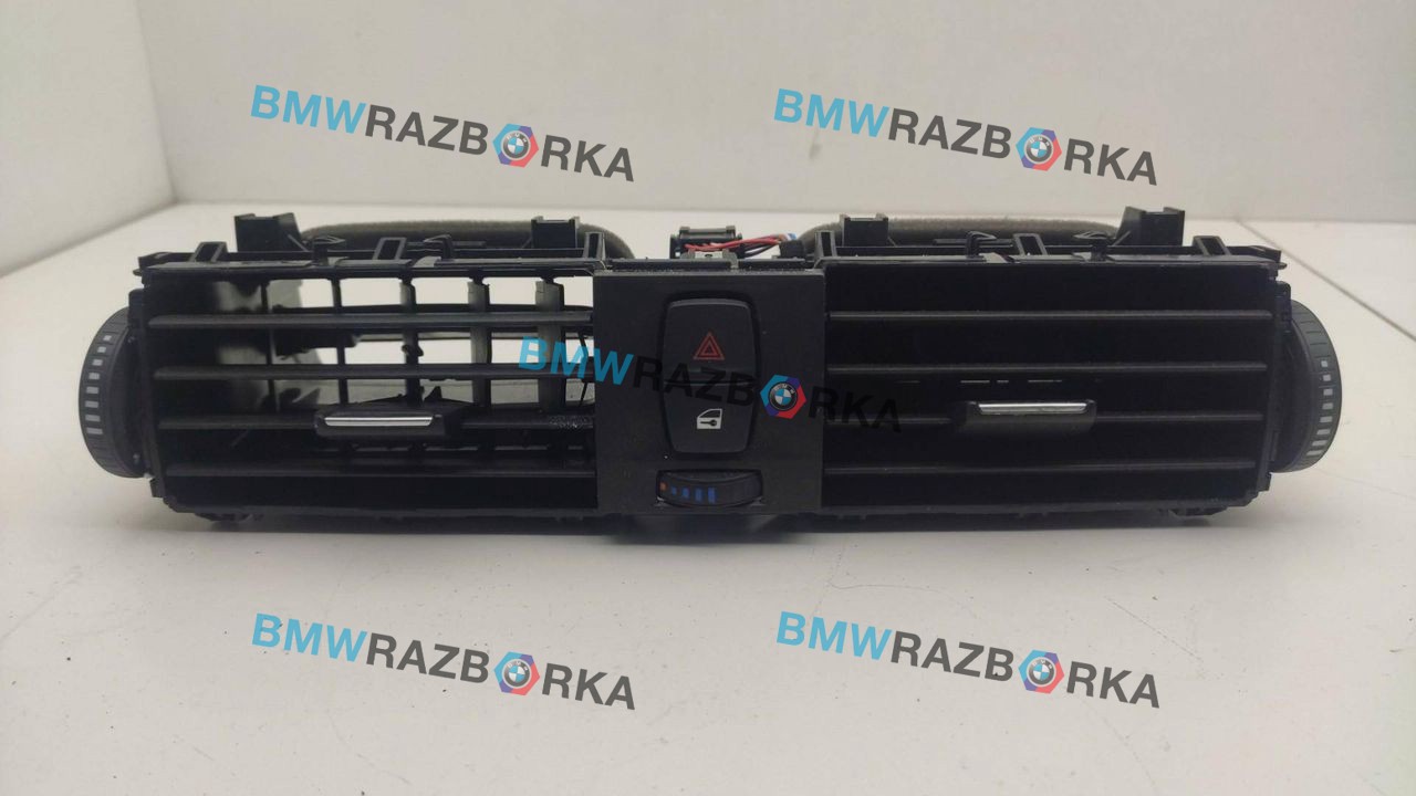 дефлектор обдува салона BMW 3 серия F30/F31 [рестайлинг] F31 2015, 2.0 л., D, дизель, 6МКПП, универсал, полный привод, правый руль, 9347536