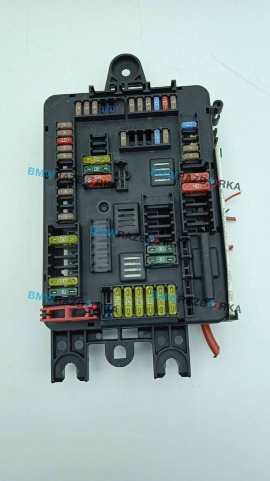 блок предохранителей BMW 3 серия F30/F31/F34 F30 2012, 2.0 л., дизель, АКПП, седан, правый руль, 9261111