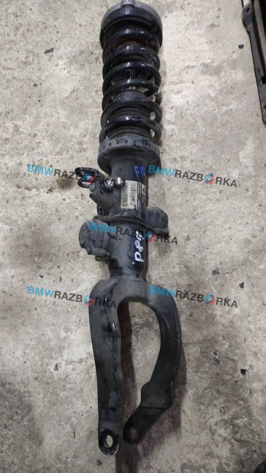 амортизатор передний правый BMW 5 серия F07/F10/F11 2012, 3.0 л., бензин, АКПП, седан, 37116796858