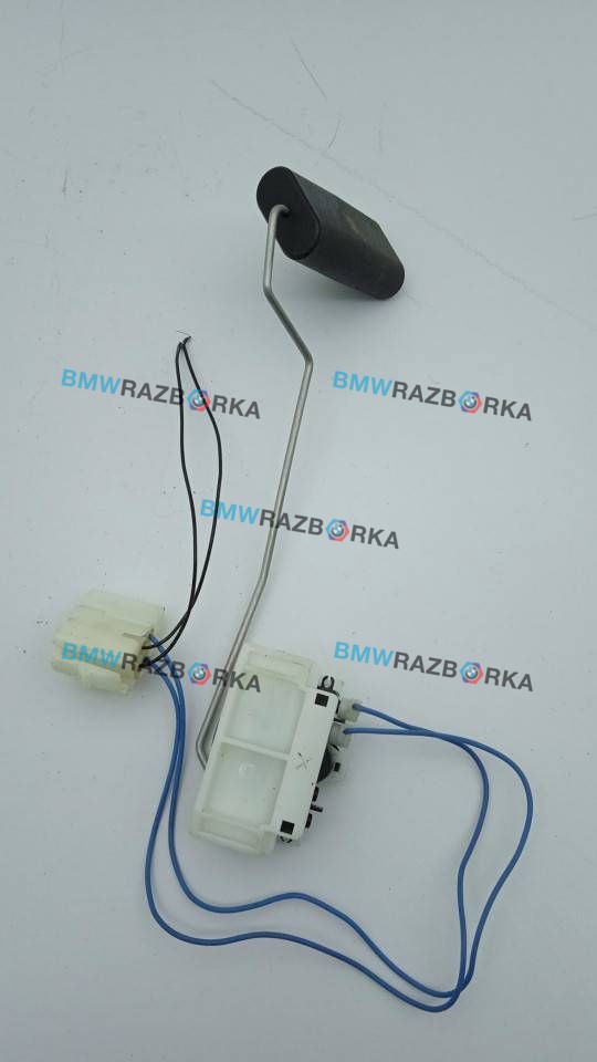 датчик уровня топлива BMW 5 серия F07/F10/F11 2010, 3.0 л., i, N55 B30 A, бензин, АКПП, белый, хетчбэк 5 дв., задний привод