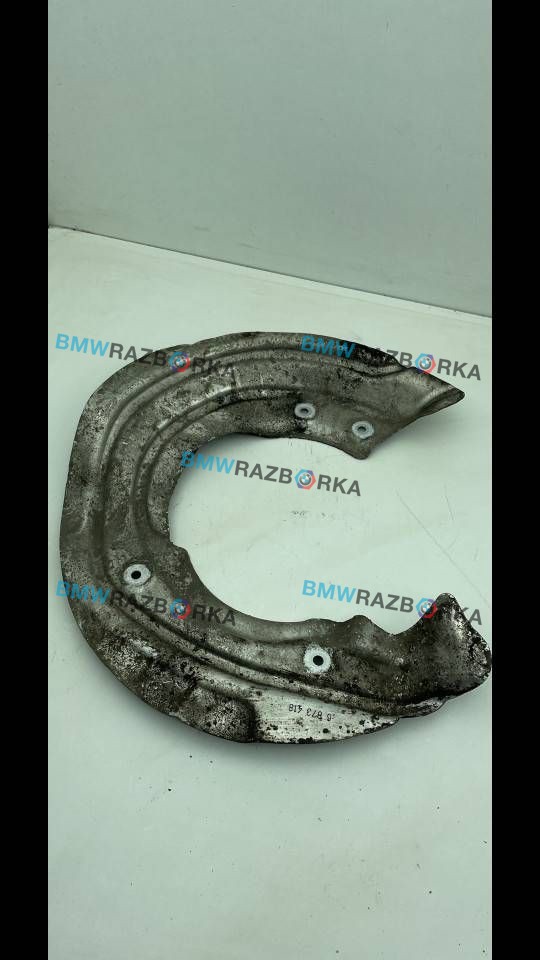 защитный кожух тормозного механизма BMW 4 серия F32/F33 F36 2016, 2.0 л., D, B47 D20 A, дизель, АКПП, черный, хетчбэк 5 дв., полный привод, правый руль, 6873418