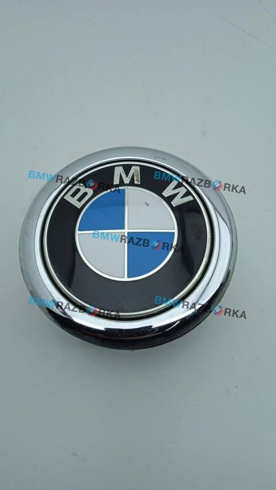 эмблема BMW 1 серия F20/F21 [рестайлинг] 2017, 3.0 л., i, B58 B30 A, бензин, АКПП, хетчбэк 5 дв., задний привод, правый руль, 7248535