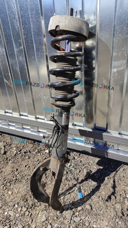 амортизатор передний правый BMW X6 F16 2016, 4.0 л., D, дизель, АКПП, внедорожник 5 дв., полный привод, правый руль, 37116875084