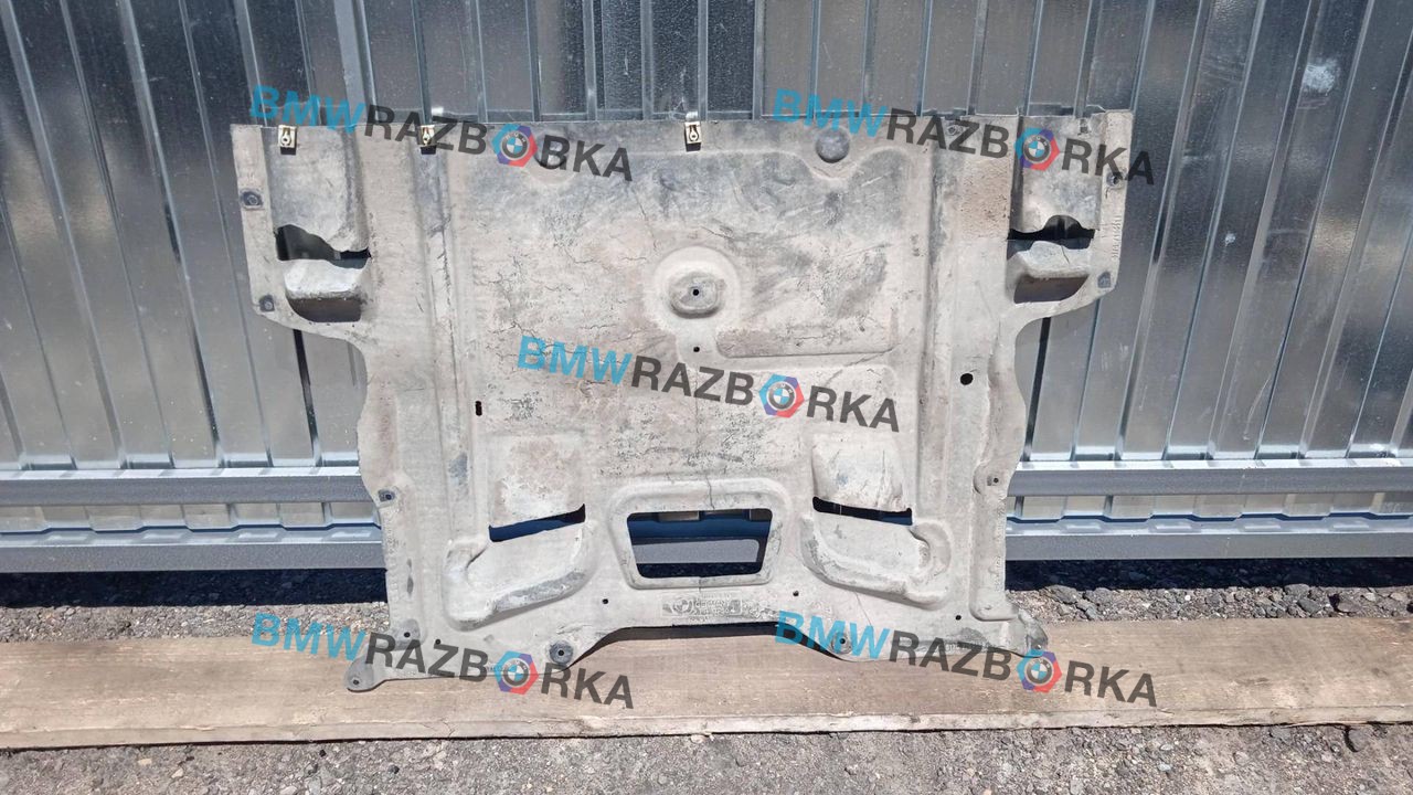 защита двигателя BMW 5 серия F10/F11 [рестайлинг] F10 2016, 3.0 л., D, N57 D30 A, дизель, АКПП, седан, задний привод, правый руль, 7184990