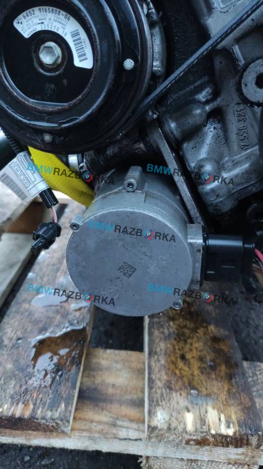 помпа BMW 5 серия F07/F10/F11 2011, 3.0 л., N52 B30, бензин, АКПП, седан, 7583886