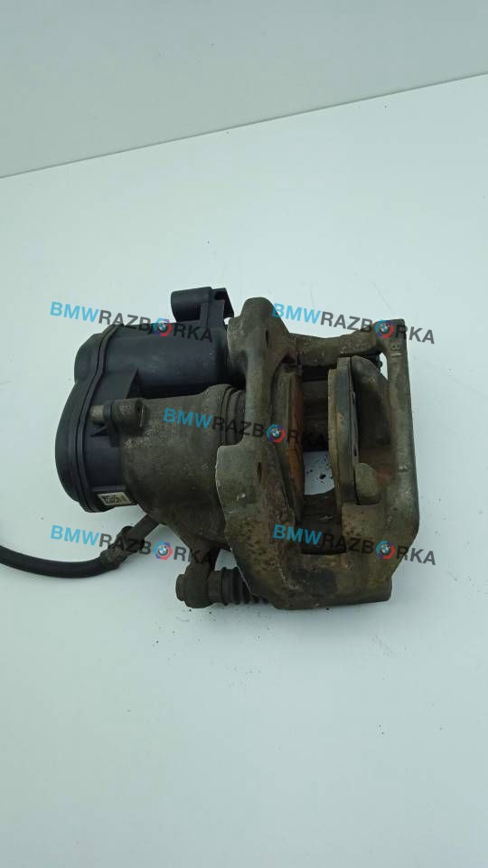 суппорт задний левый BMW 5 серия F07/F10/F11 2011, 3.0 л., N52 B30, бензин, АКПП, седан