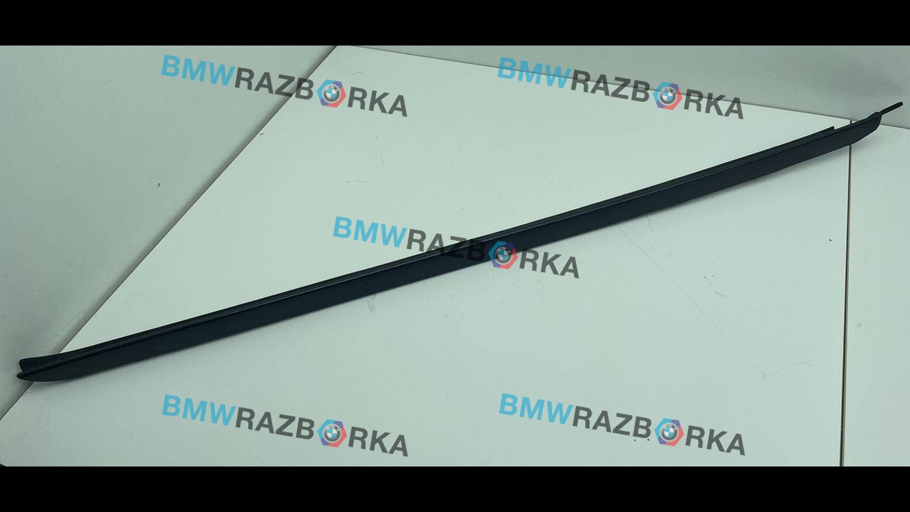молдинг лобового стекла BMW X6 F16 2016, 4.0 л., D, дизель, АКПП, внедорожник 5 дв., полный привод, правый руль
