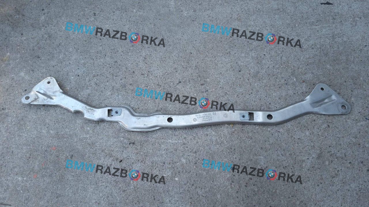 защита двигателя BMW 1 серия F20/F21 [2-й рестайлинг] 2018, 3.0 л., i, B58 B30 A, бензин, АКПП, хетчбэк 5 дв., задний привод, правый руль, 7262626