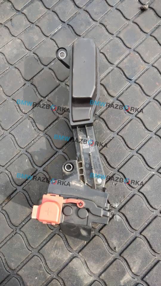 распределитель тока BMW 5 серия G30/G31 2019, 2.0 л., D, B47 D20 B, дизель, АКПП, 416, седан, задний привод, правый руль, 9339825