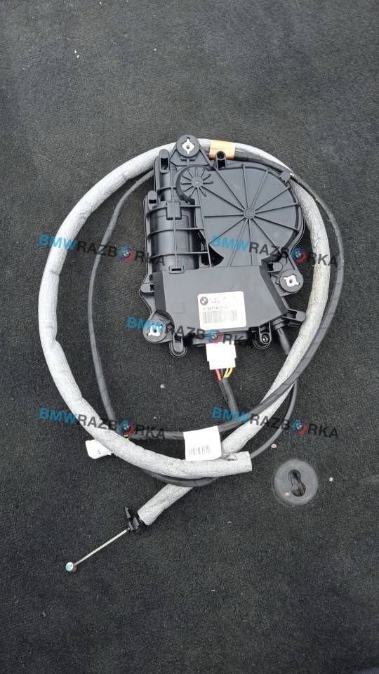 активатор замка багажника BMW 7 серия F01/F02 [рестайлинг] 2013, 4.4 л., i, N63 B44 B, бензин, АКПП, седан, полный привод, 7191213