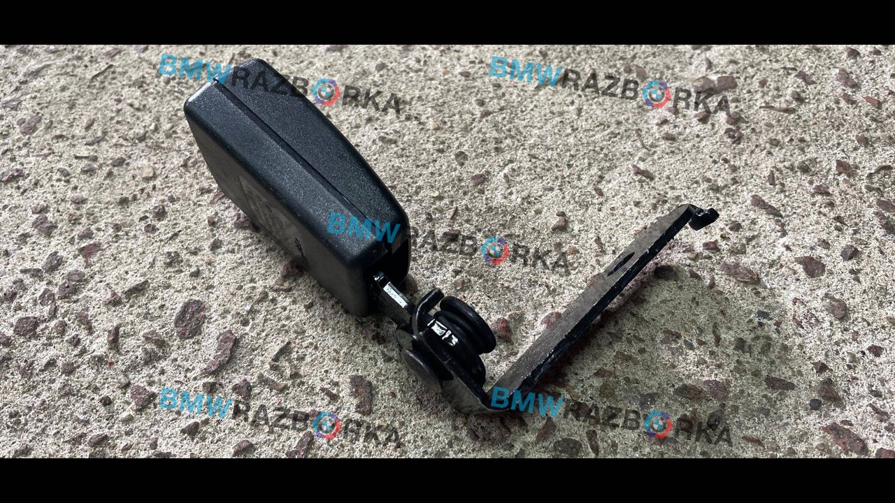 замок ремня безопасности BMW 6 серия F06/F12/F13 F12 2011, 4.4 л., бензин, АКПП, купе, полный привод, 7226393
