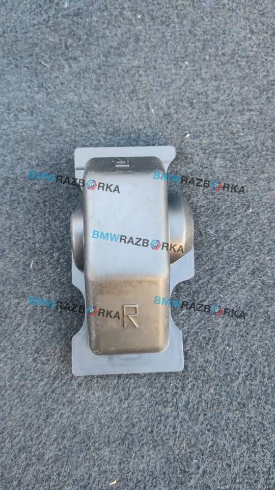 пластик BMW 5 серия G30/G31 2017, 3.0 л., i, B58 B30 A, бензин, АКПП, черный, седан, полный привод, правый руль, 7431194