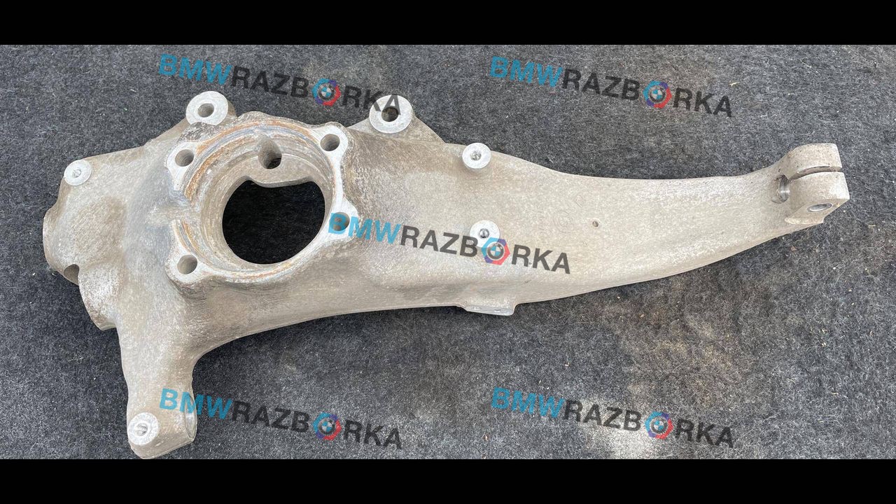 кулак поворотный правый BMW 5 серия G30/G31 2017, 2.0 л., B46 B20 B, бензин, АКПП, седан, 31206884382, 6884382