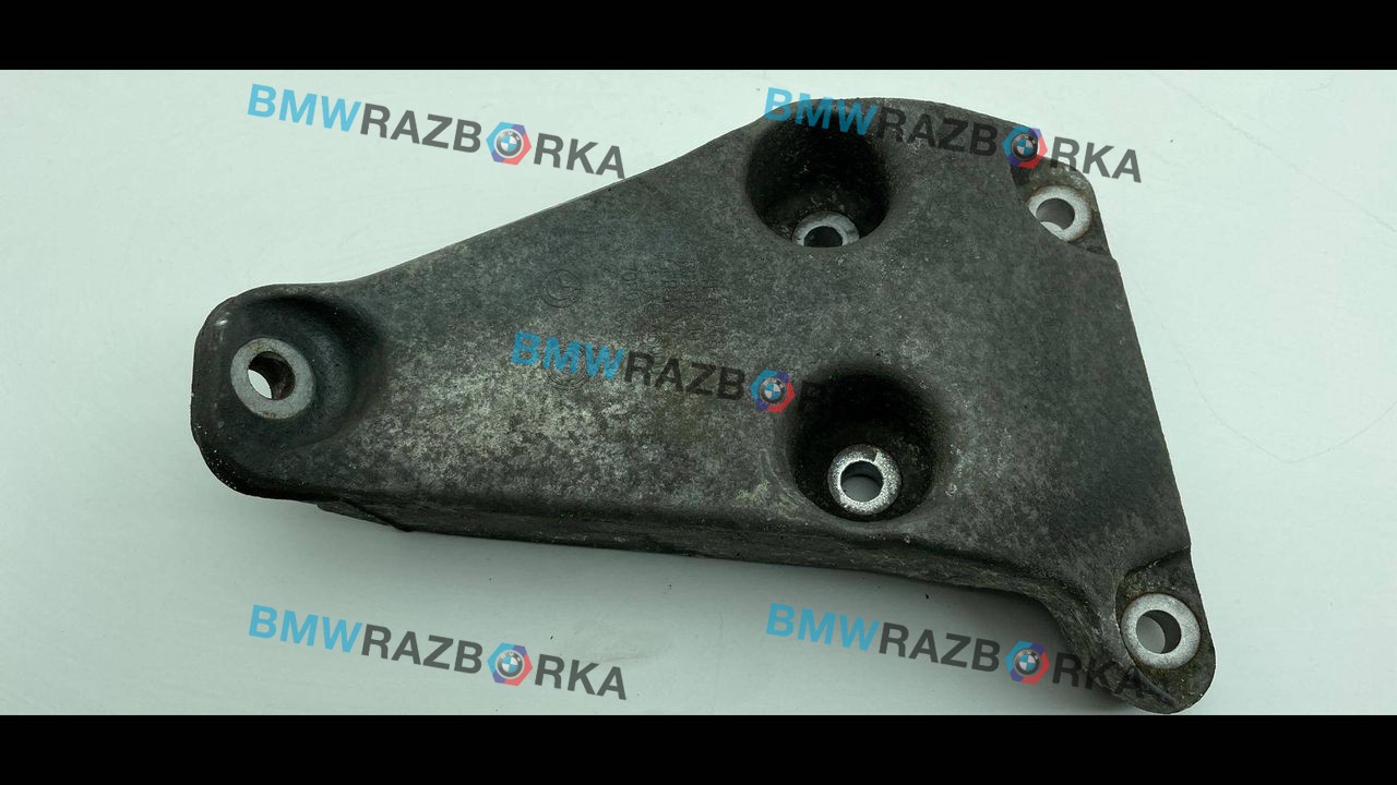 кронштейн двигателя BMW 4 серия F32/F33 F32 2015, 2.0 л., N20 B20 A, бензин, АКПП, купе, 6784823