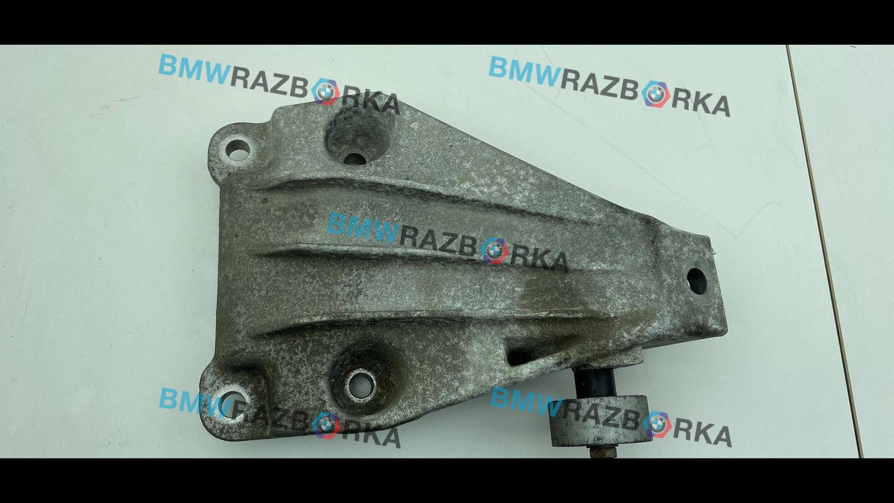 кронштейн двигателя BMW 6 серия F12/F13 [рестайлинг] F06 2015, 3.5 л., бензин, АКПП, седан, 6781257