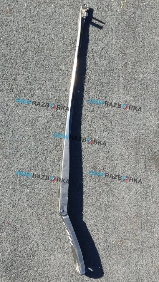 щеткодержатель (поводок стеклоочистителя, дворник) BMW 7 серия F01/F02 2012, 4.4 л., i, N63 B44 A, бензин, АКПП, седан, полный привод, 7182594